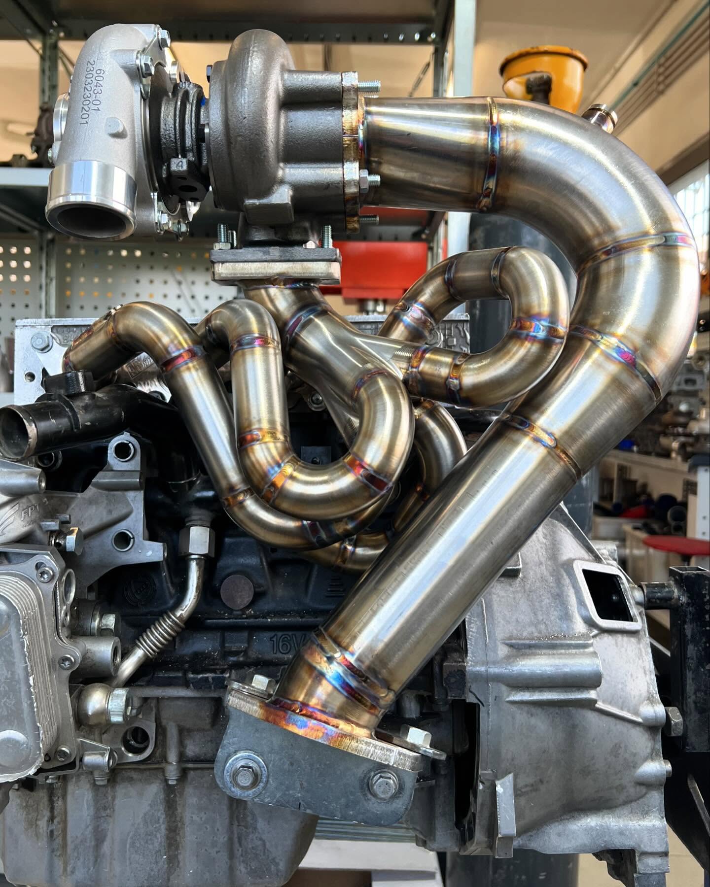 COLLETTORI AR FABRICATION image 0